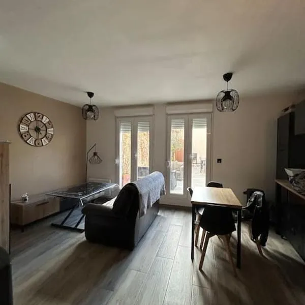 Location appartement estivale, hotel a Montagnac