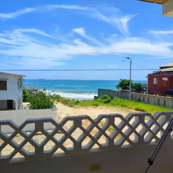 Casa de Hamacas, hotel a Ballenita