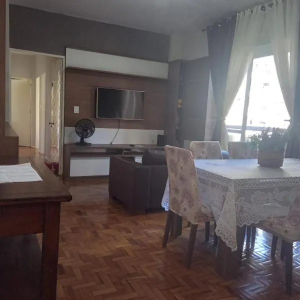Apto central completo com garagem, hotel v destinaci Caxias do Sul