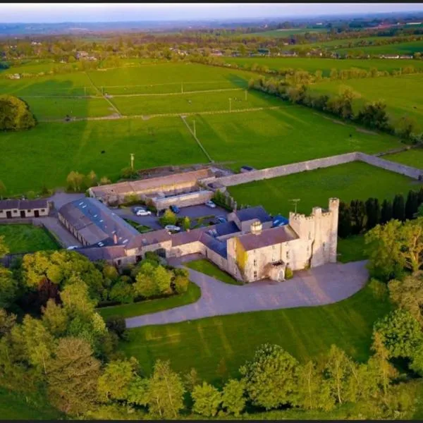 Skryne Castle, hotel v destinaci Ross Cross Roads