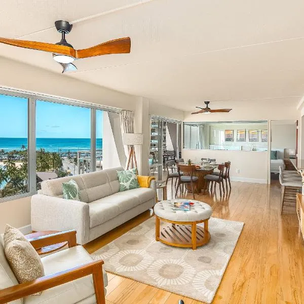2BR 2BA Waikiki Ocean View Condo with 2 Balconies, מלון בהונולולו