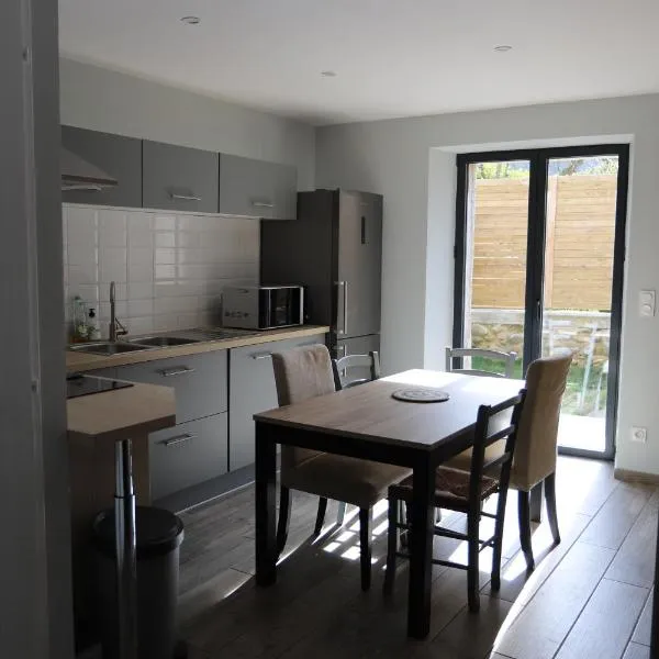 Duplex climatisé, hotel v destinaci Aramits