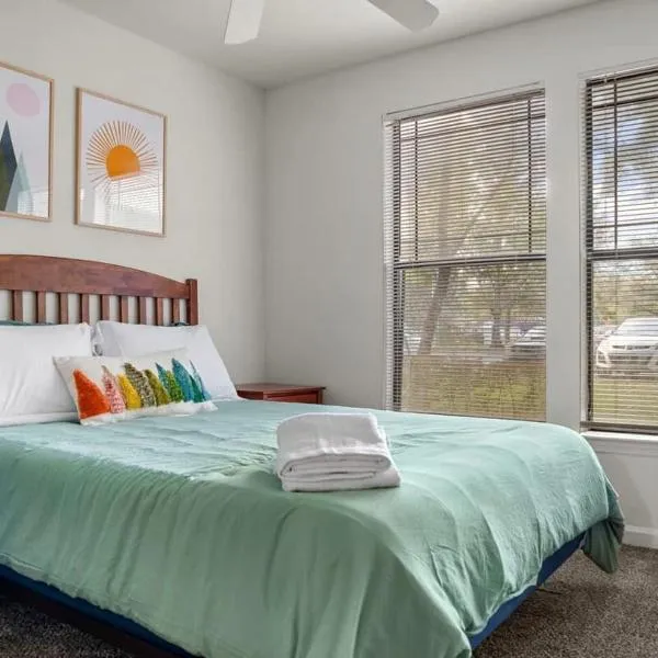 Family condo near Lettuce Lake, hotel a Tampa