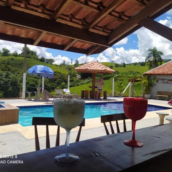 Pousada irmãos Oliveira, hotel in Lindóia