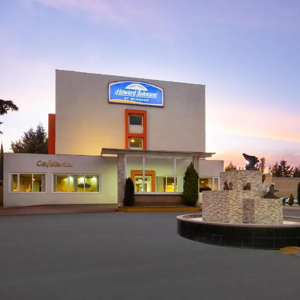 Howard Johnson by Wyndham Toluca, hotel en San Pedro Tultepec