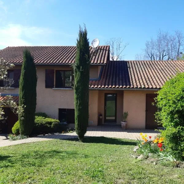 KERJEANNE, hotel in Cailloux-sur-Fontaines