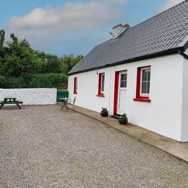 Glenbeigh Holiday Cottage - Tigin Mamo by Trident Holiday Homes, hotel in Glenbeigh
