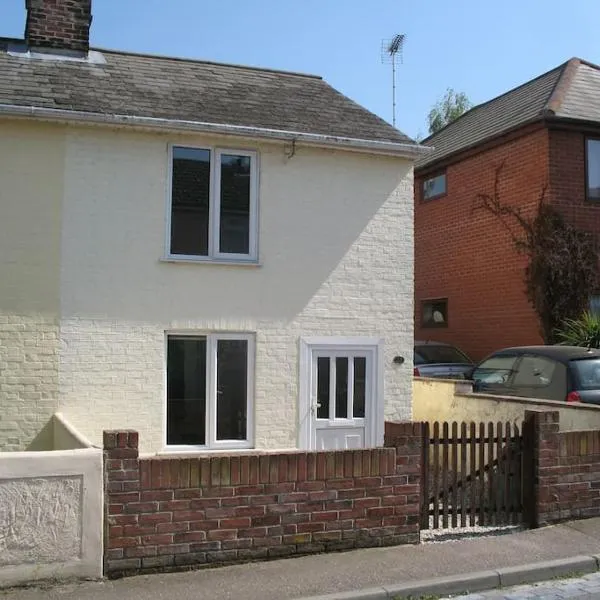 Cosy Cottage to Relax or Explore, hotel in Mistley