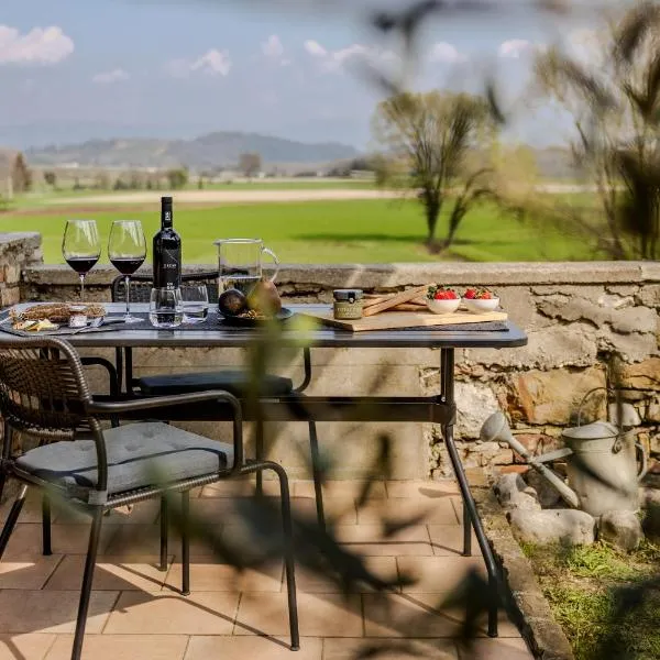 Incantevole vista dalle mura del castello., hotel u gradu Gradiska d'Izonco