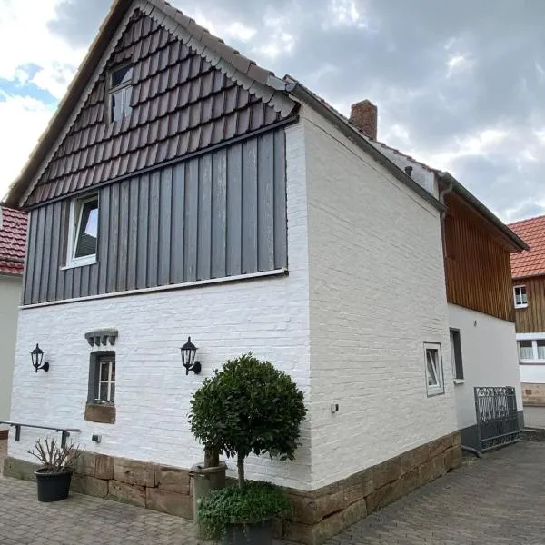 Ferienhaus Hoher Meißner, khách sạn ở Germerode
