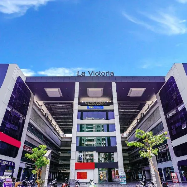 FabHotel La Victoria - Galaxy Circle, hotel u gradu Surat