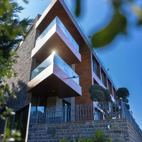 Grey Escape Apartments, hotel v destinaci Qalḩāt