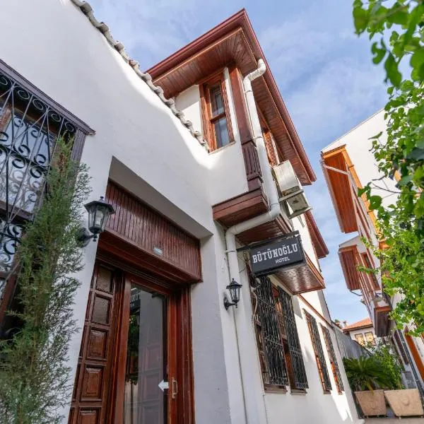 BÜTÜNOĞLU PANSİYON, hotel v destinaci Antalya