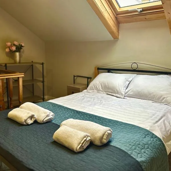 ALTiDude Ultra Central - Private Parking, hotel v destinaci Kluž