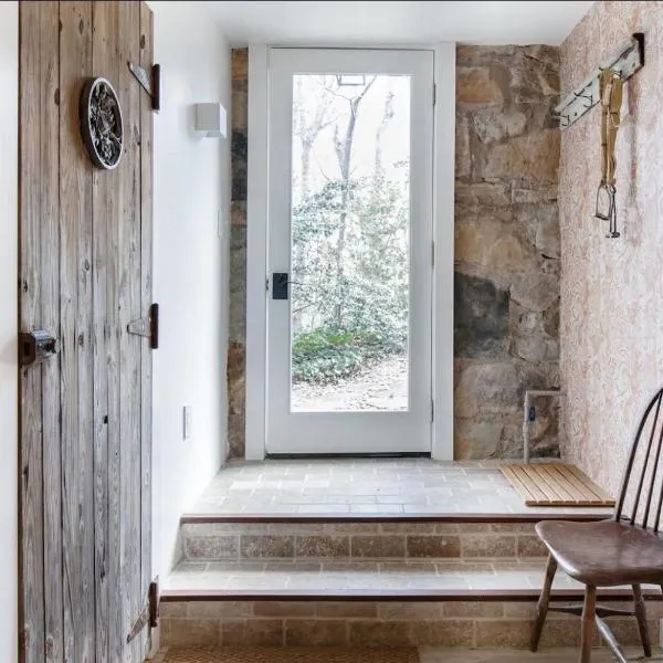 Studio Guest Suite in Forest Cottage, hotel v destinaci Tryon