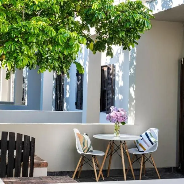 Apartment in central Stellenbosch, hotel in Stellenbosch