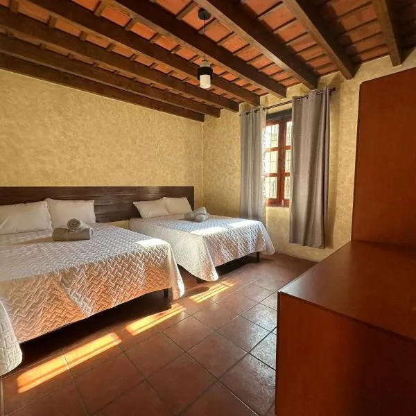 Casa Los Héroes, hotel in Antigua Guatemala