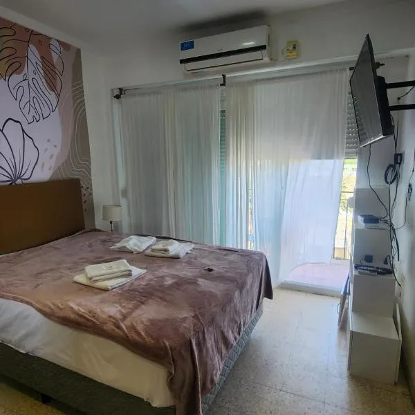 Monoambiente Caseros, hotel v destinaci Termas de Río Hondo