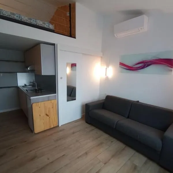 studio Indépendant et climatisé. arrivée autonome, hotel din Bègles