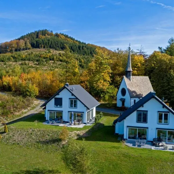 Ferienhäuser Hoher Knochen mit Sauna, hotel din Winterberg