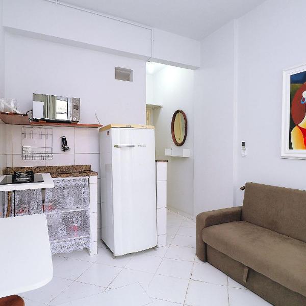 Mini studio uma quadra da praia de Copacabana - Foto 4