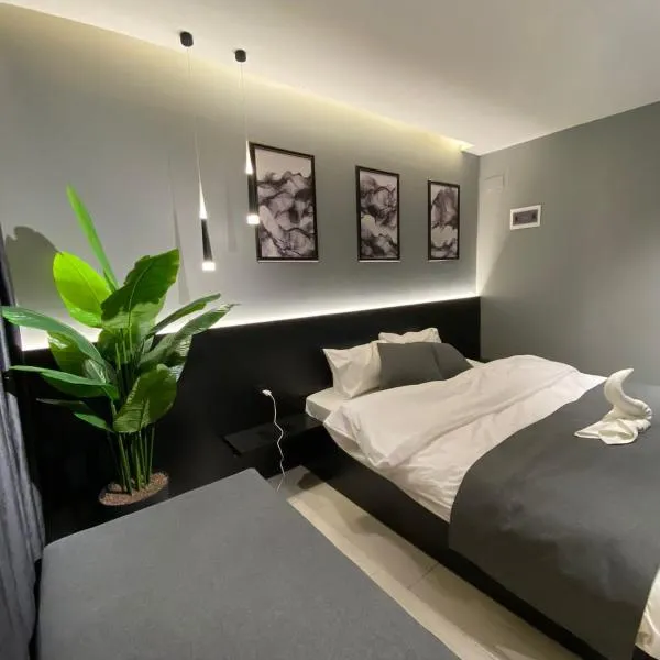 San Vito Luxury apartment – hotel w mieście Al Mazār