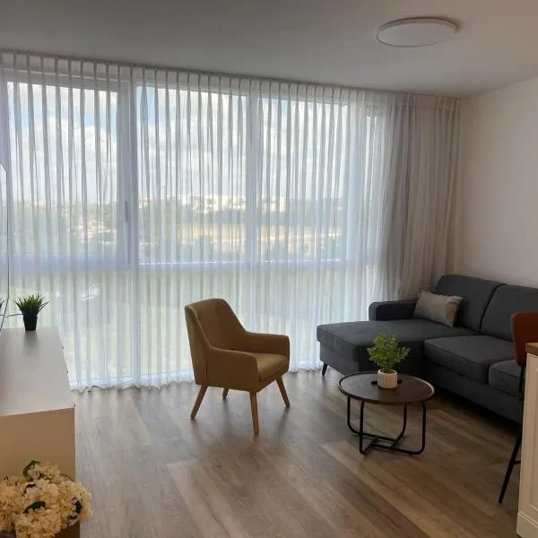 מול הים בקיסריה, hotel in Caesarea