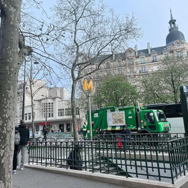 Le Pinky Bird - Paris 12