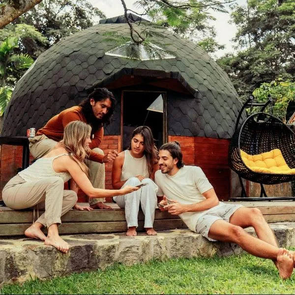 Boscaje Solarpunk Habitat, hotel La Gran Viában