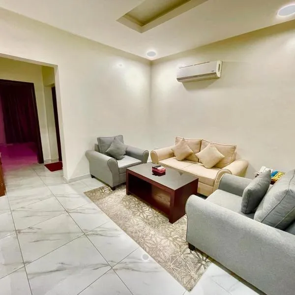 مرفق ضيافة خاص - شقة عائلية, hotel in Al Fayşalīyah