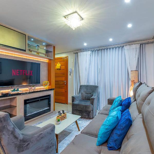 Casa em condomínio até 8 p e 2 vagas