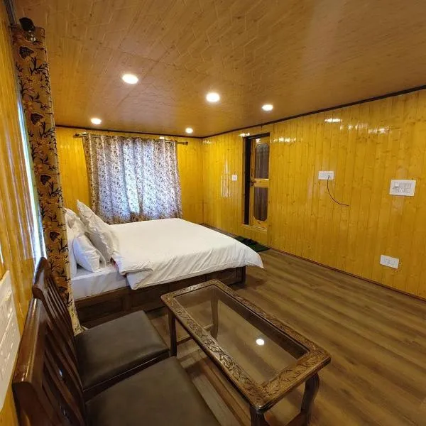 Seven Star Resort Pahalgam Operated By Zaara Resorts: Batakūt şehrinde bir otel