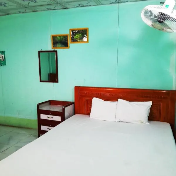 Homestay Nguyễn Hùng、Rạch Tàuのホテル