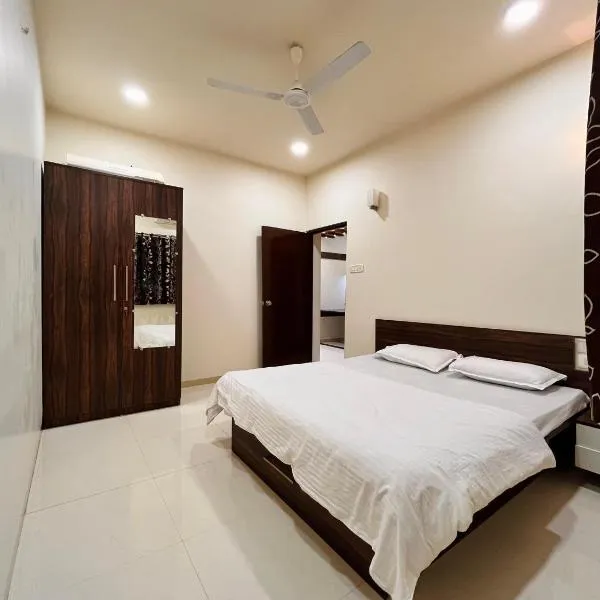 3BHK - Entire property - New listing at OFFER PRICE, hotel in Waluj Buzurg
