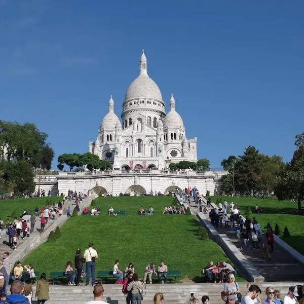 Aux pieds de Montmartre