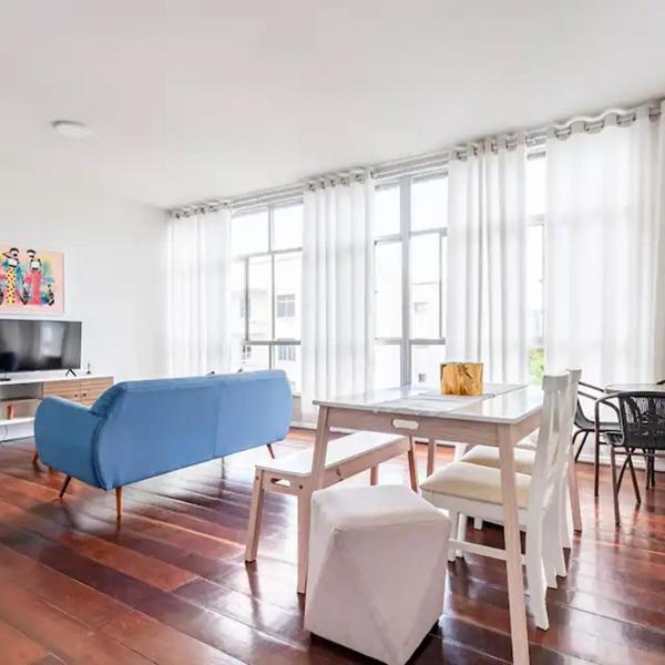 Amplo apartamento Barra Salvador