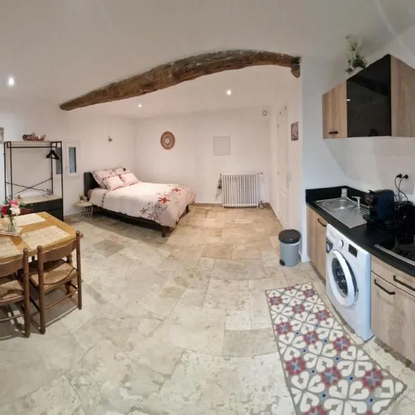 Studio Cocon La Mouline, hotel in Groléjac