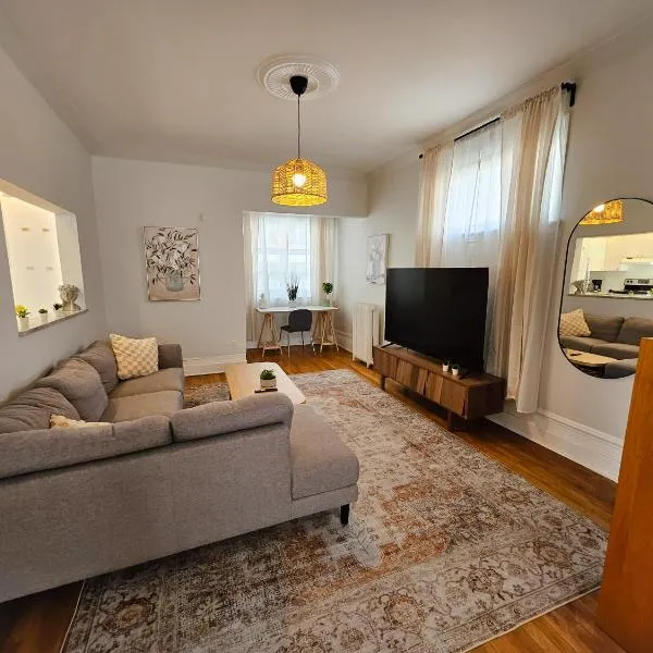 Ottawa Downtown Cozy Guesthouse, hotel v destinaci Ottawa