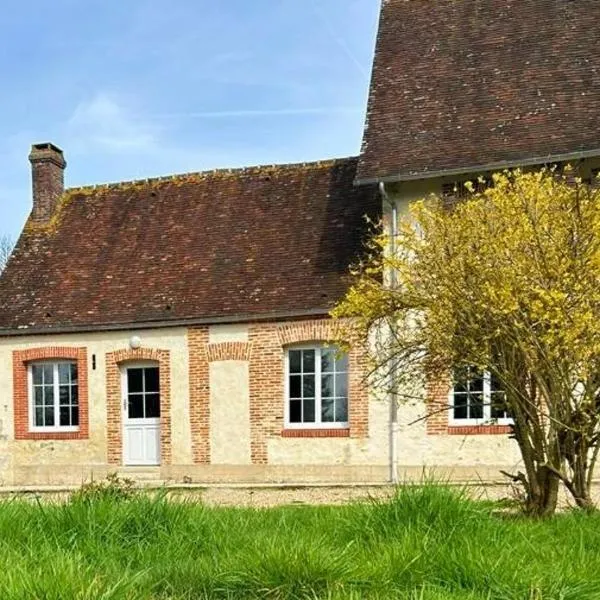 Gîtes du Country Club R&S, hotel v destinácii La Puisaye