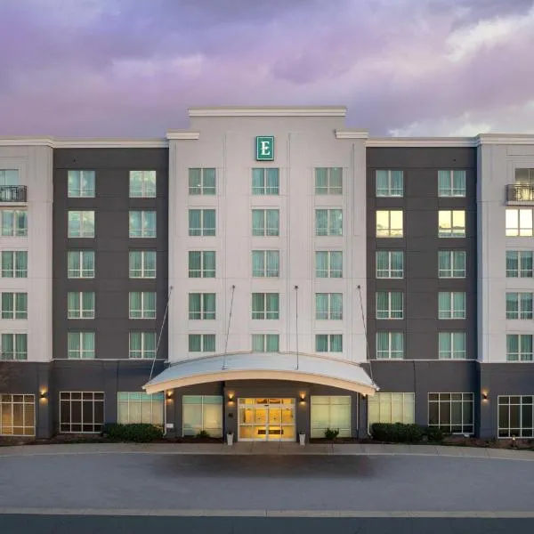 Embassy Suites by Hilton Dulles North Loudoun, viešbutis mieste Ašbernas