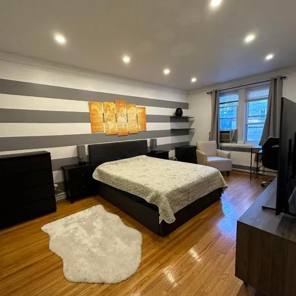 2 Large Bedrooms In Rego Park, hotel in Rego Park