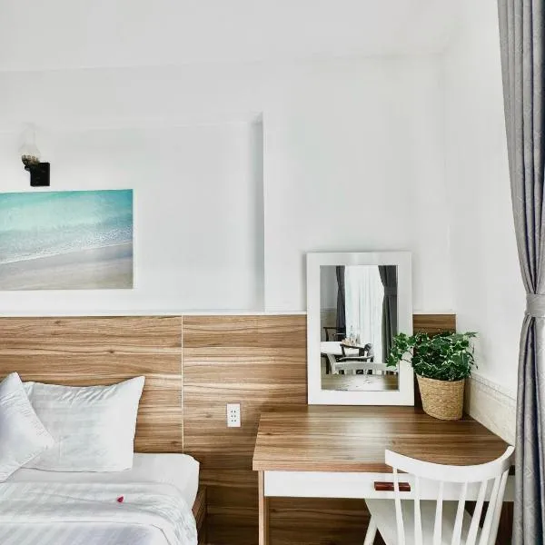 Tuấn Ninh Hotel I, hotel v destinaci Con Dao