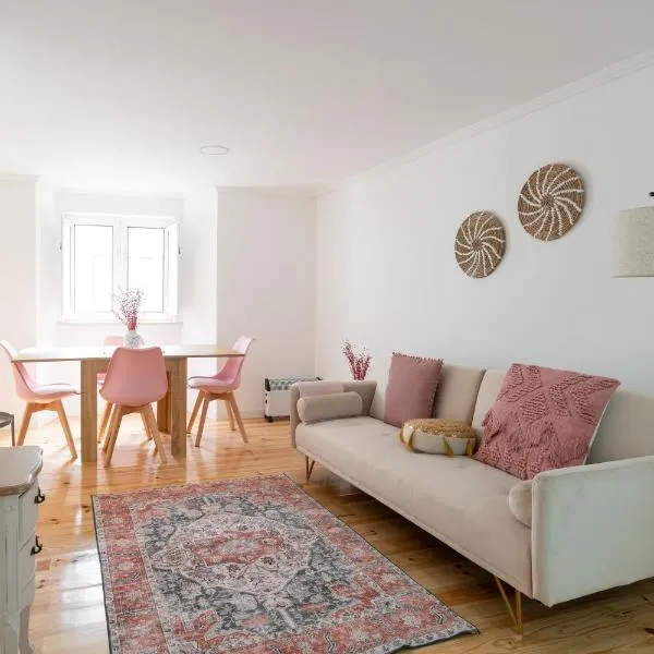 Cozy Bohemian Flat- Berry