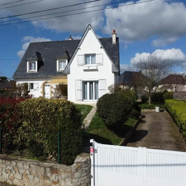 Appartement Confort Laval – hotel w mieście Laval