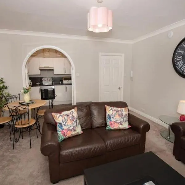 Seabirds - Cosy Ground Floor Apartment with Parking Space, hotel di Scarborough