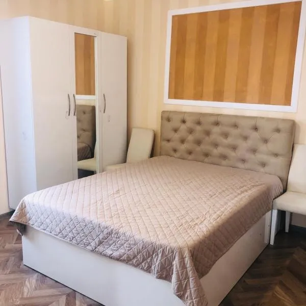 Surami Guest House Shorety, מלון בSurami