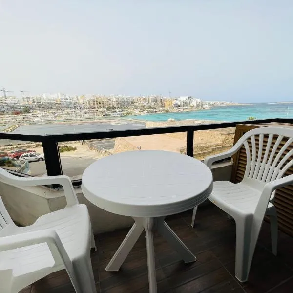 Room 1 Salina Seaview Retreat、ナッシャーのホテル