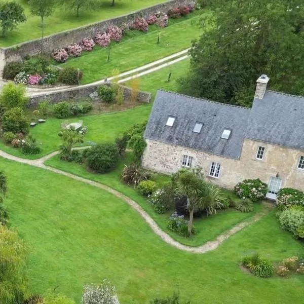 Gites Du Manoir de Savigny, Hotel in Valognes
