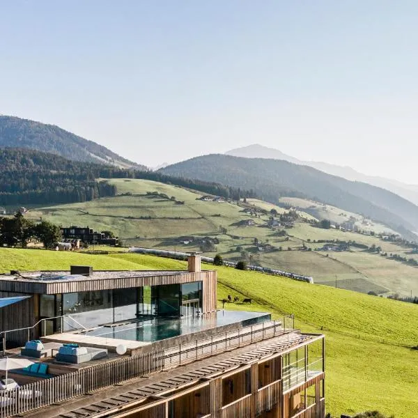 Hotel Ambet, hotel v destinaci Maranza