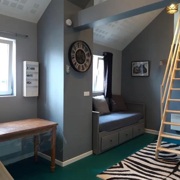 Apartement à Theuville-Baigneaux, hotel in Theuville